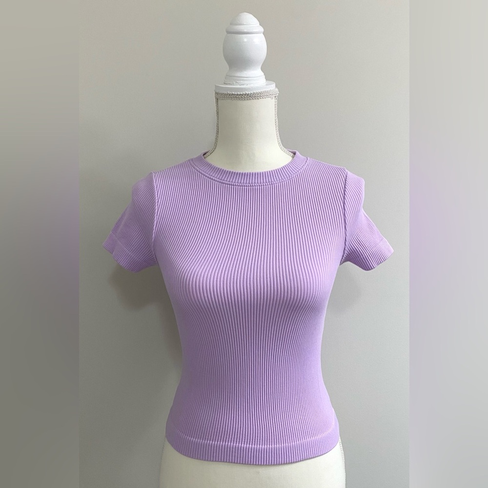 Old Navy Womens S Lavender Seamless Ribbed Crewneck Top Activewear Streetwear